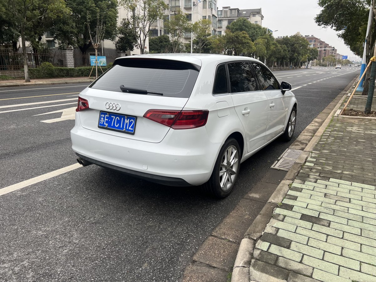 2015年1月奧迪 奧迪A3  2015款 Sportback 35 TFSI 百萬紀念舒享型