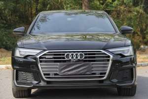 奥迪A6L 奥迪 45 TFSI quattro 臻选动感型