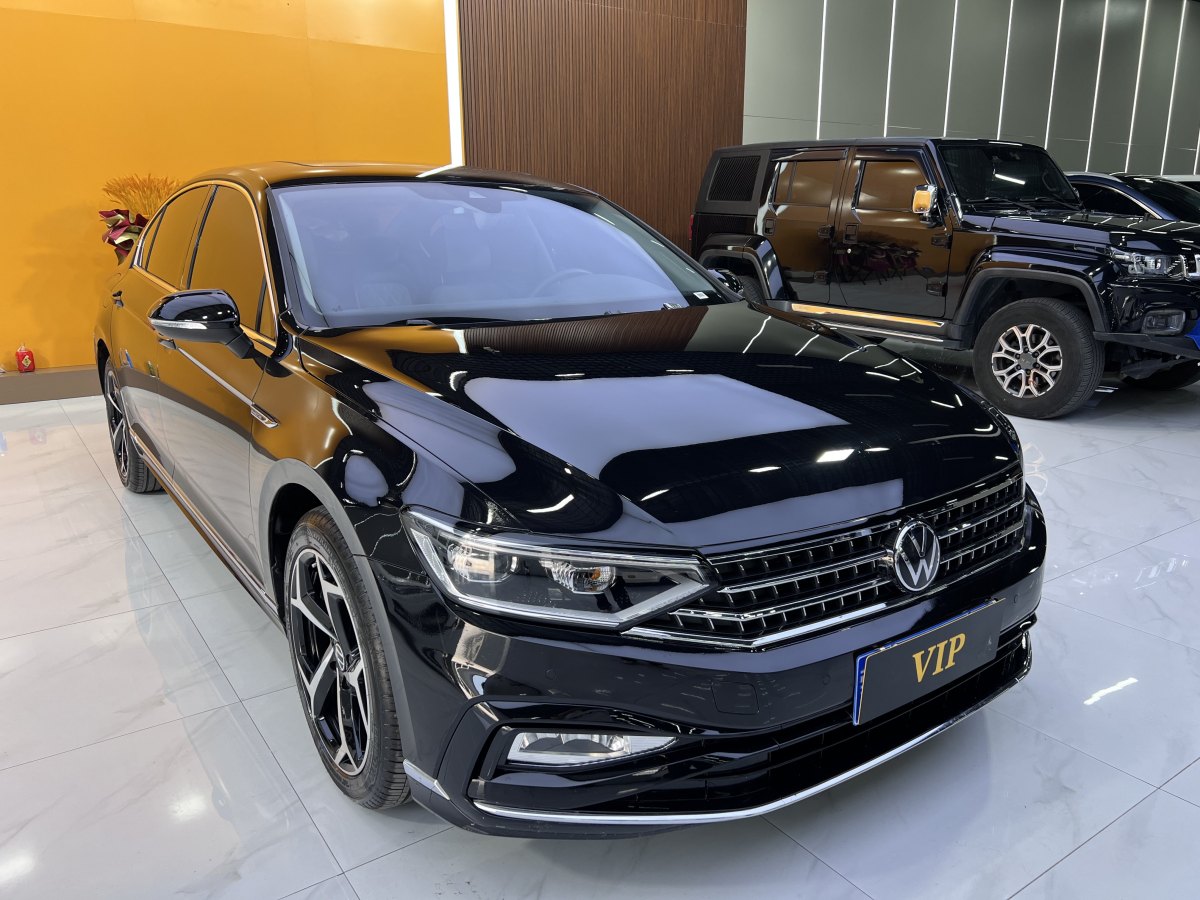 大眾 邁騰  2024款 200萬(wàn)輛眾享款 330TSI DSG豪華型圖片