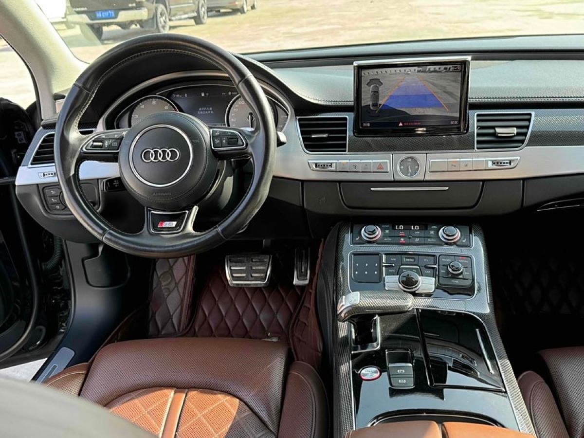 奥迪 奥迪S8  2013款 S8 4.0TFSI quattro图片