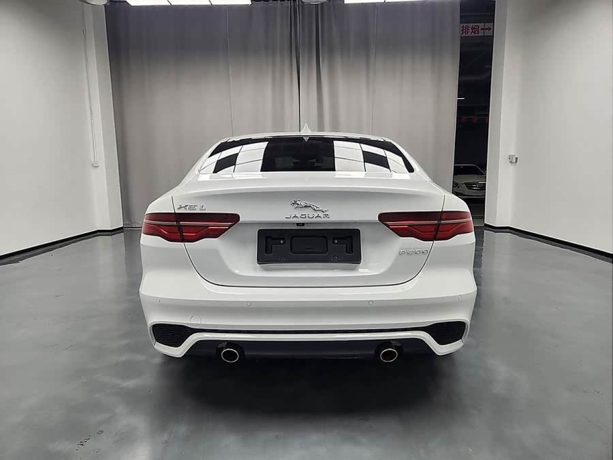 捷豹 XEL  2020款 2.0T 200PS R-DYNAMIC 青春運動版圖片