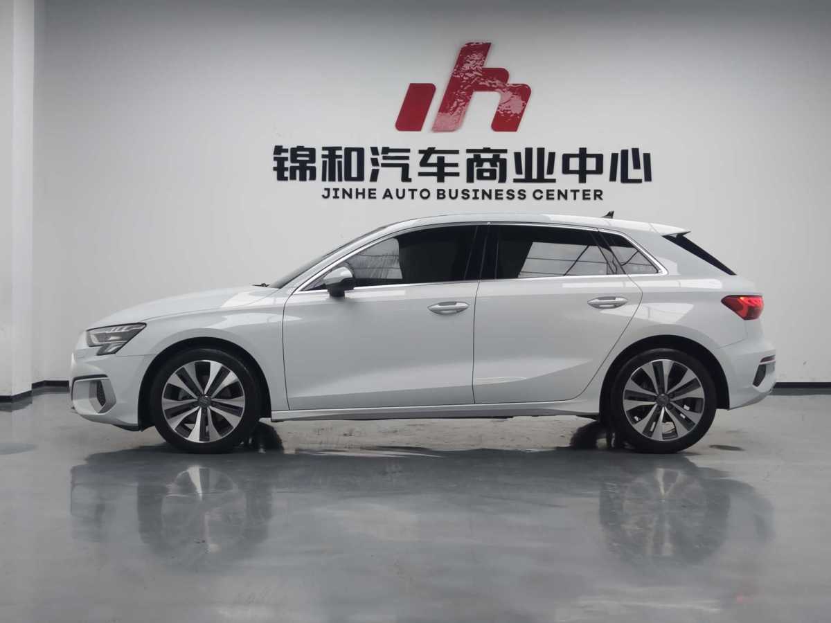 奧迪 奧迪A3  2022款 Sportback 35 TFSI 進(jìn)取致雅型圖片