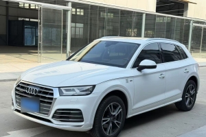 奧迪Q5L 奧迪  40 TFSI 榮享時(shí)尚型 國(guó)VI