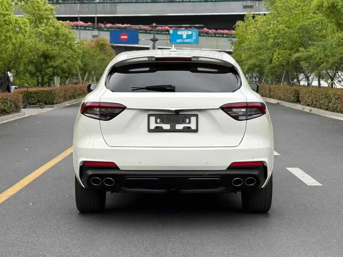 瑪莎拉蒂 Levante  2022款 MC特別版圖片