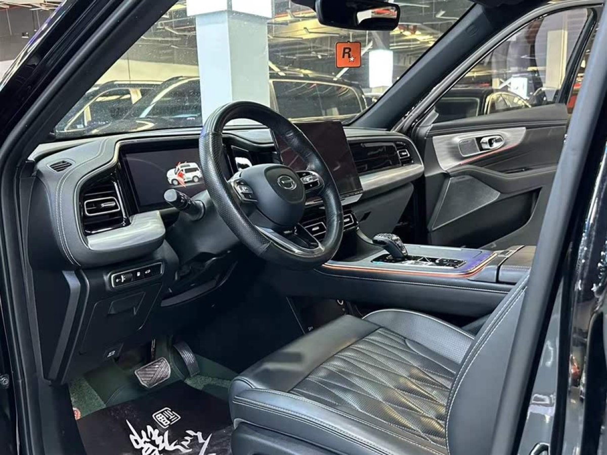 廣汽傳祺 GS8  2022款 領(lǐng)航系列 2.0TGDI 四驅(qū)豪華智聯(lián)版（七座）圖片