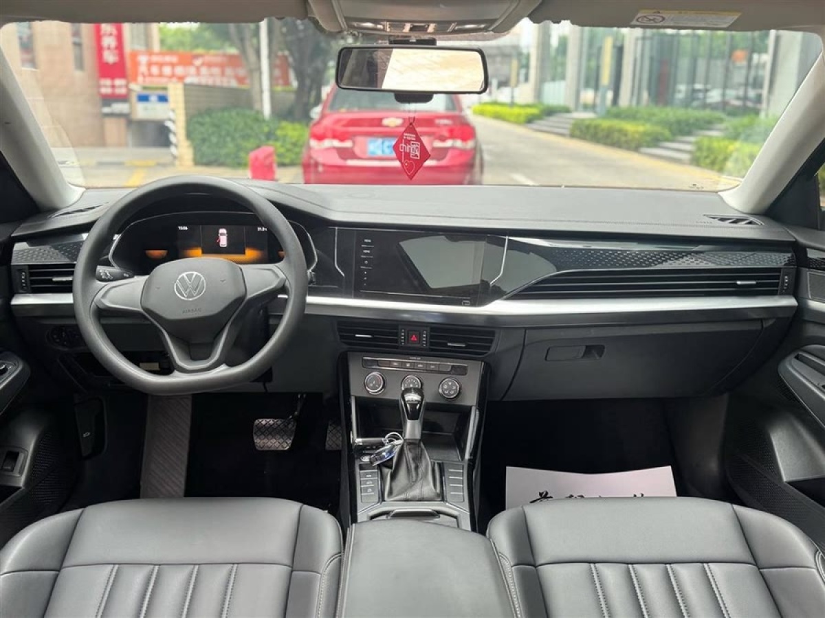 大眾 帕薩特  2022款 280TSI 商務(wù)版圖片