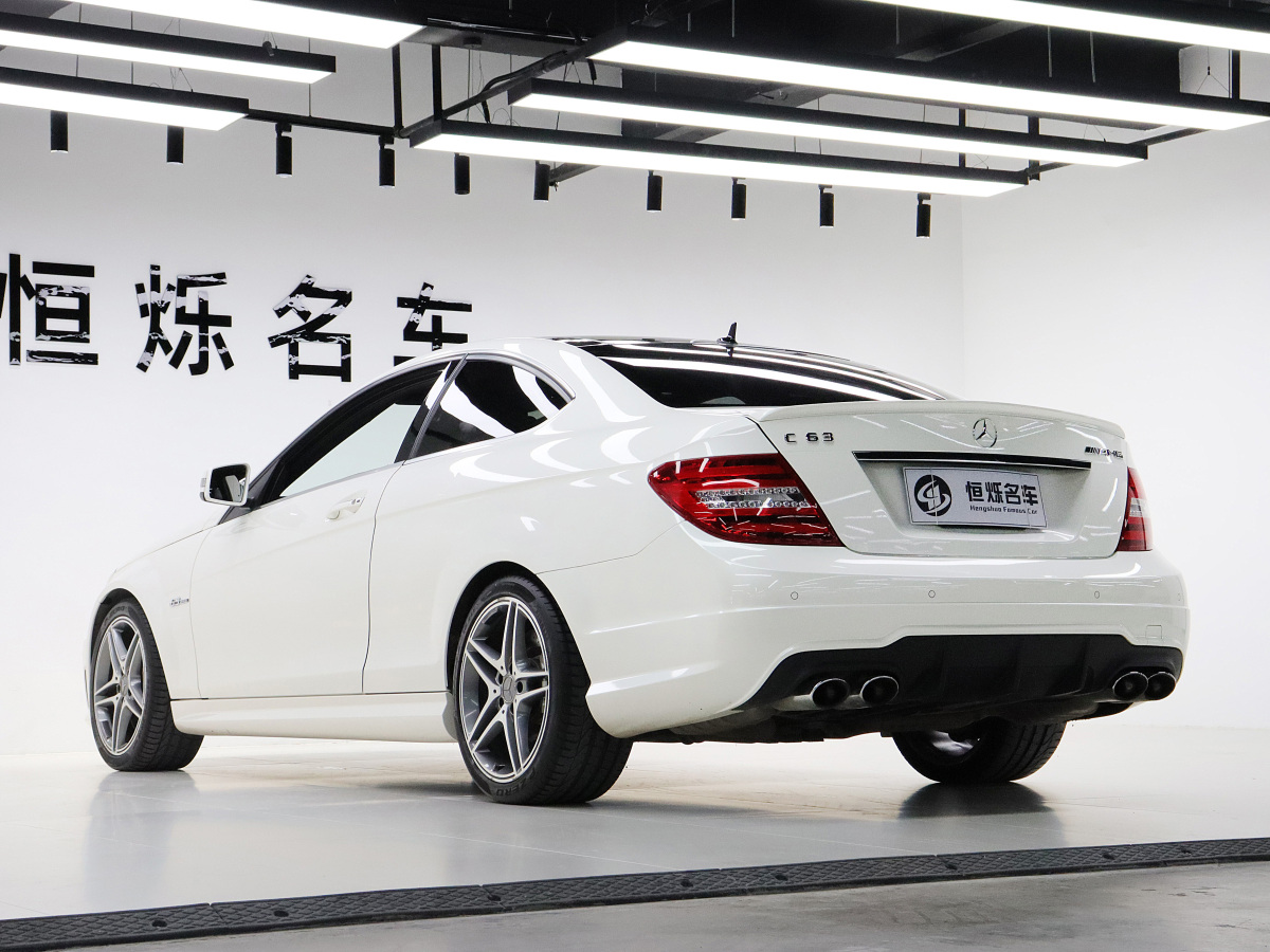 奔馳 奔馳C級AMG  2012款 AMG C 63 Coupe 動感型圖片