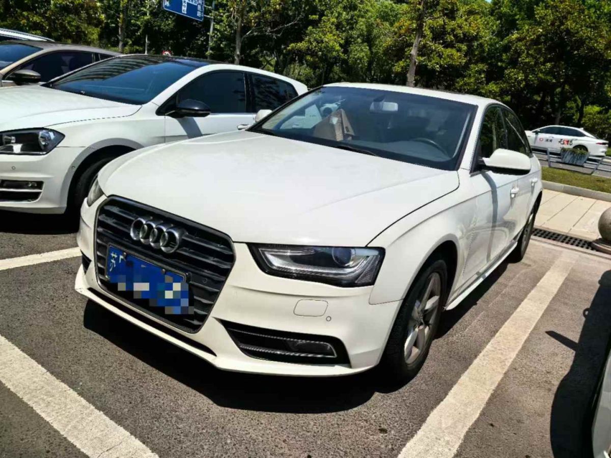 奧迪 奧迪A4L  2013款 A4L 30TFSI 手動舒適型圖片