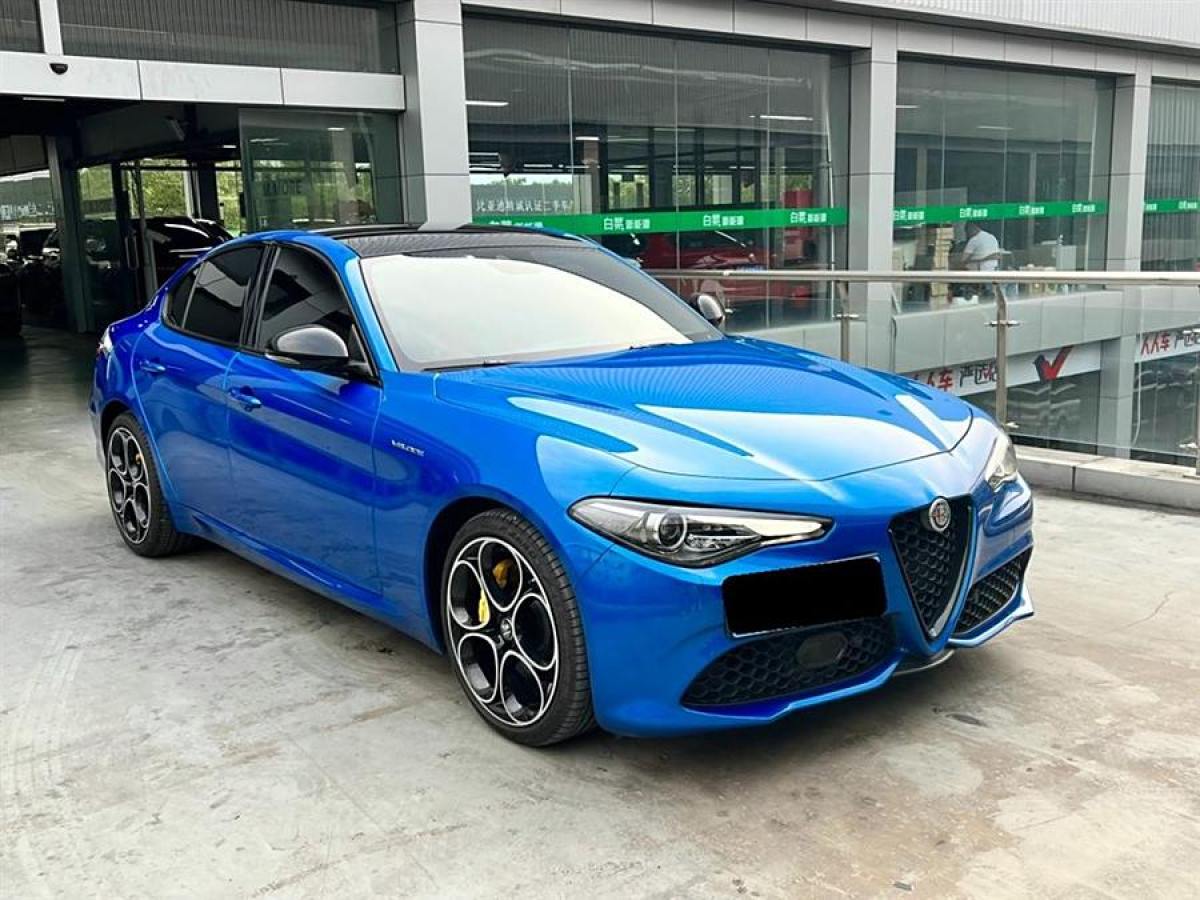 阿爾法·羅密歐 Giulia  2022款 2.0T 280HP Veloce 賽道版圖片