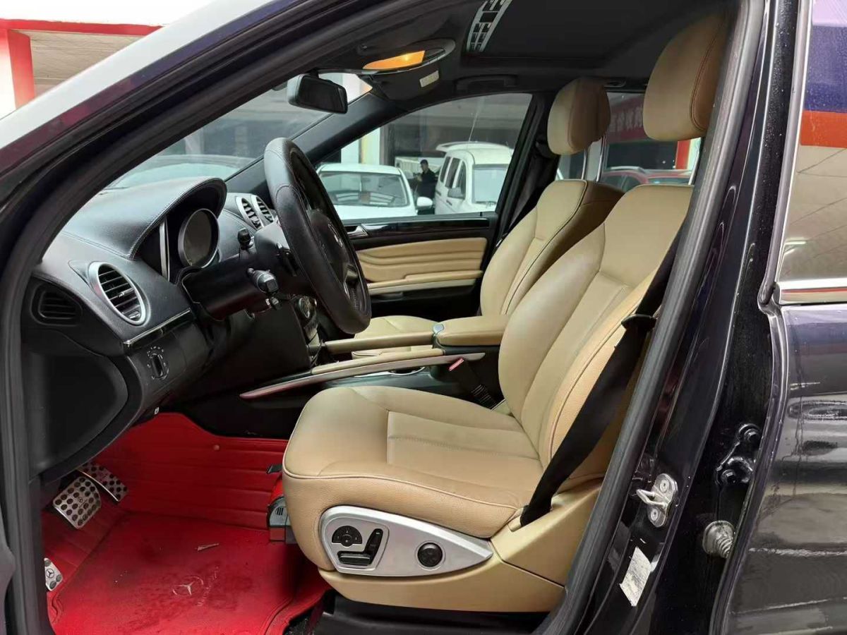 奔馳 奔馳M級AMG  2011款 AMG ML 63圖片