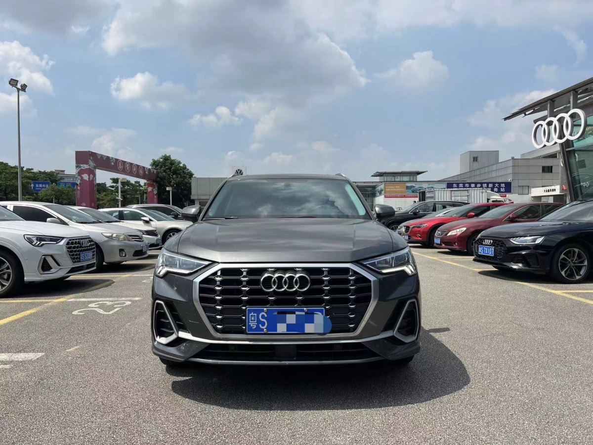 奧迪 奧迪Q3  2022款 40 TFSI 時尚動感型圖片