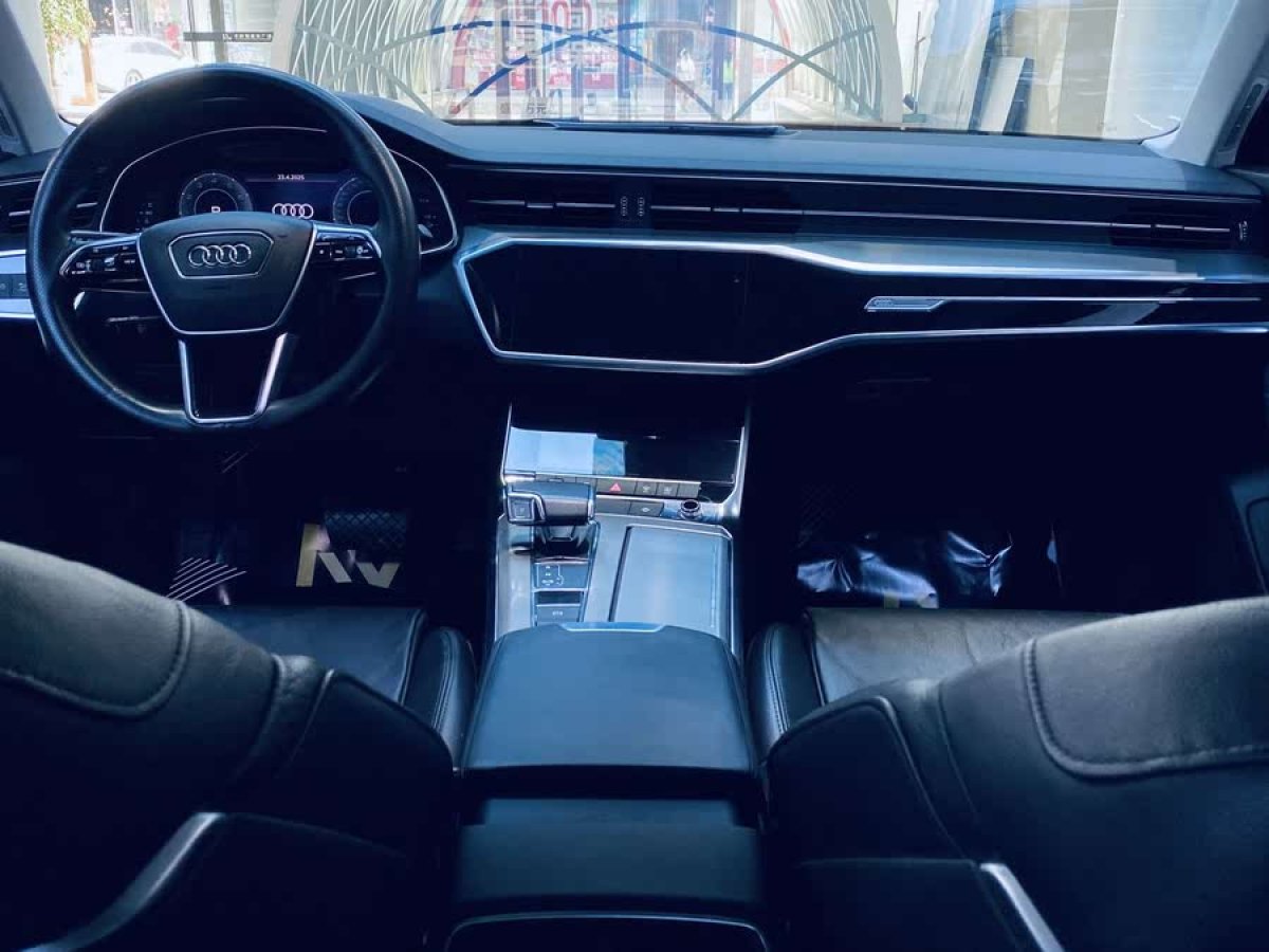 奧迪 奧迪A6L  2020款 40 TFSI 豪華動感型圖片