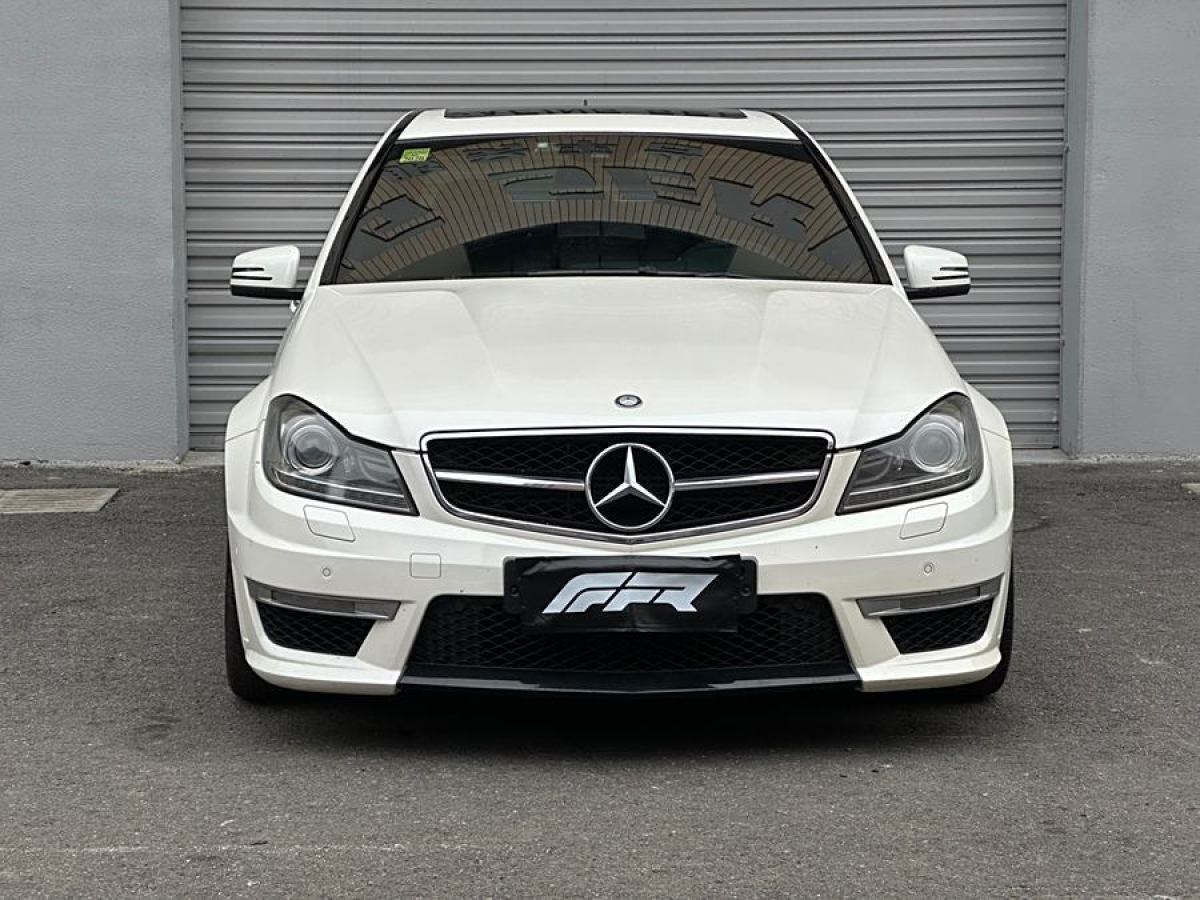 奔馳 奔馳C級AMG  2012款 AMG C 63 動(dòng)感型圖片