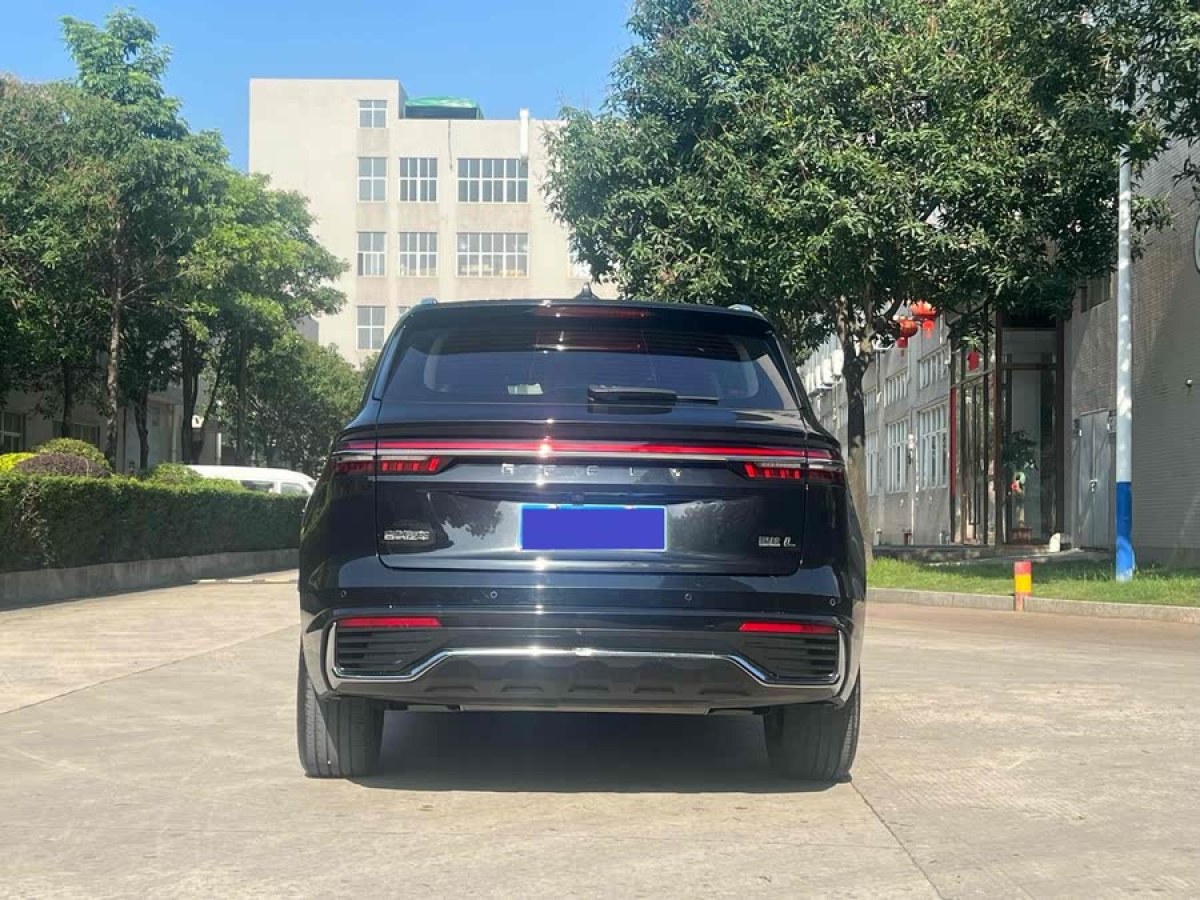 吉利 星越L  2021款 2.0TD DCT EVO兩驅(qū)尊貴型圖片