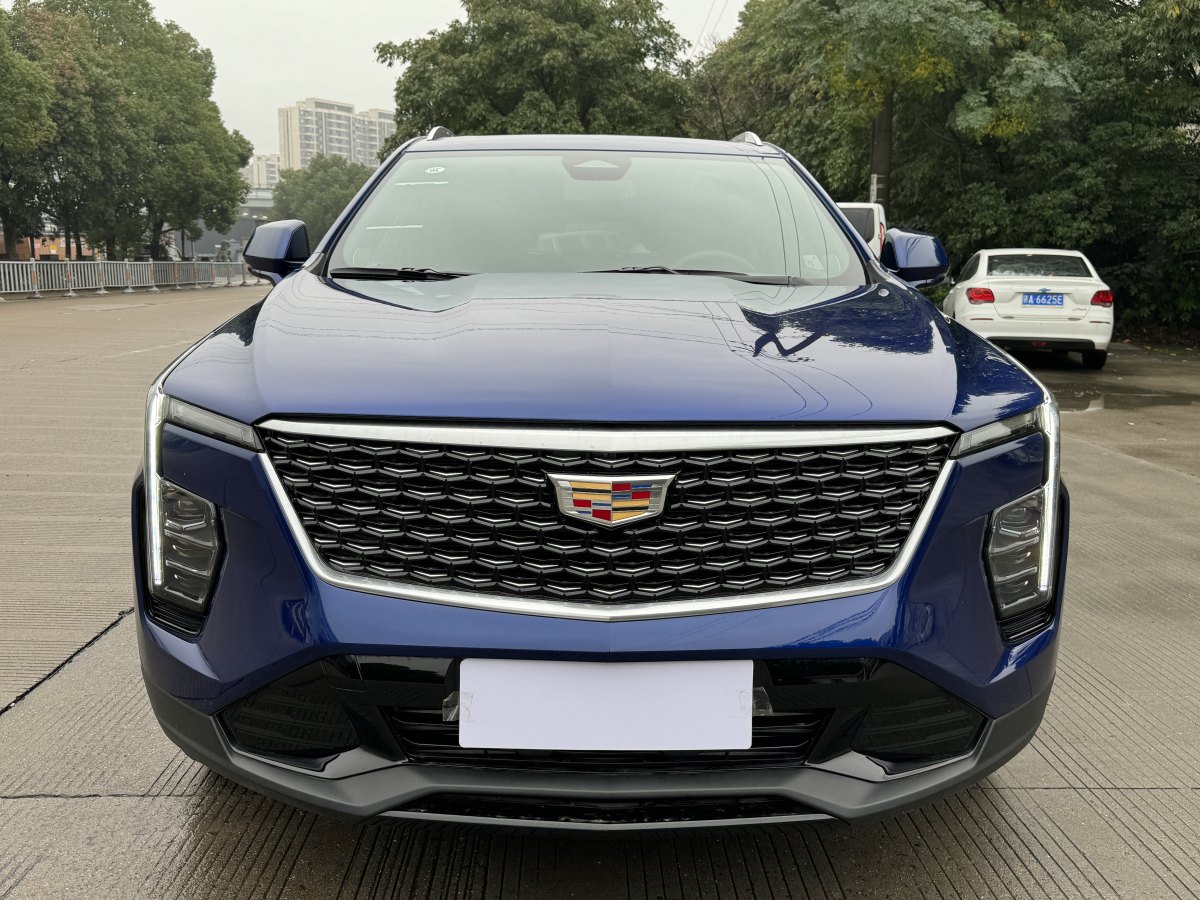 凱迪拉克 XT4  2024款 28T 兩驅(qū)豪華型圖片