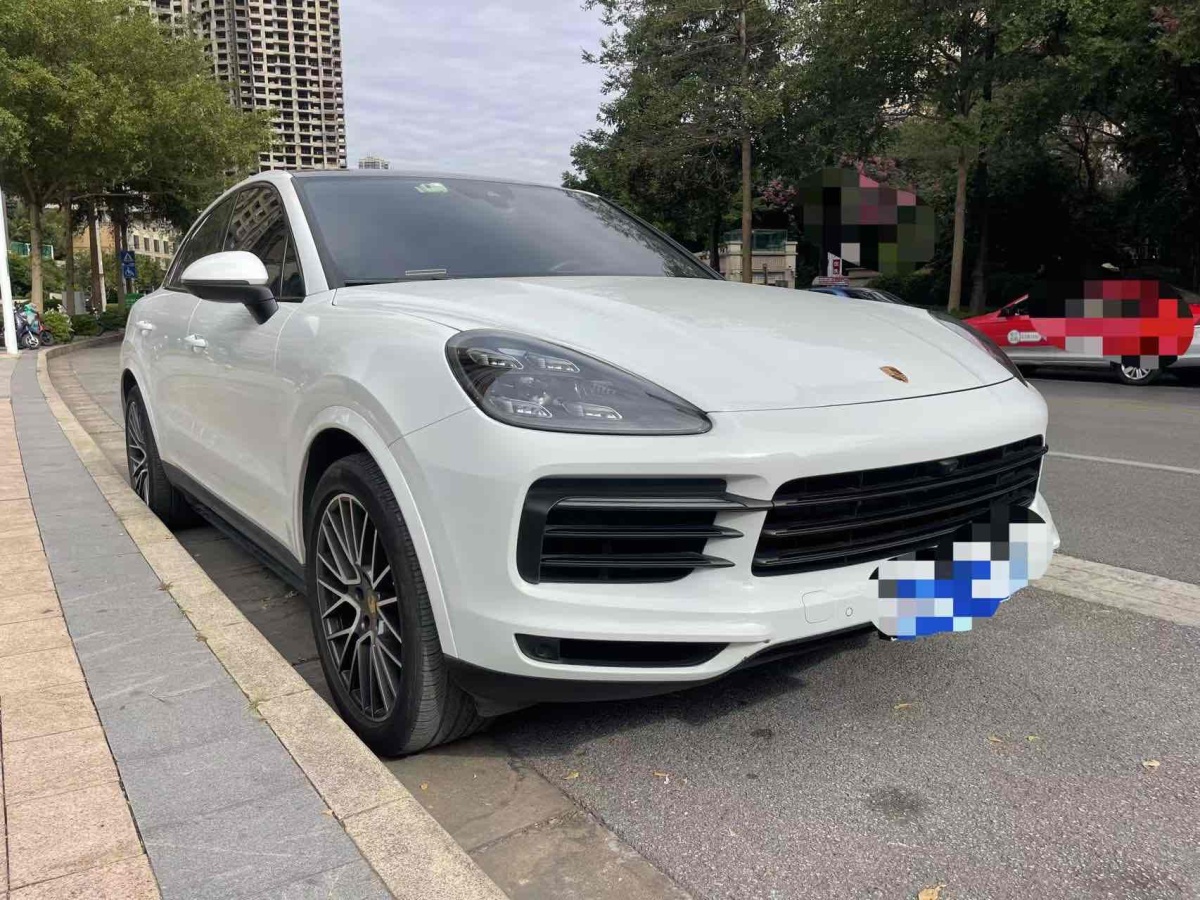 保時(shí)捷 Cayenne  2022款 Cayenne Coupé 3.0T 鉑金版圖片