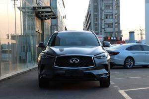 QX50 英菲尼迪 2.0T 兩驅菁英版