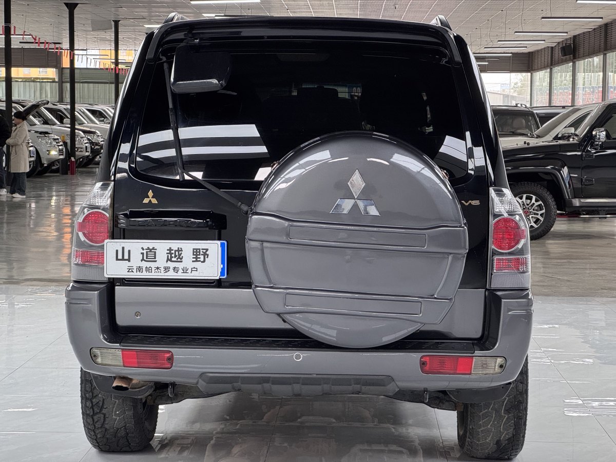 2009年12月三菱 帕杰羅  2008款 V73 3.0L AT GLS