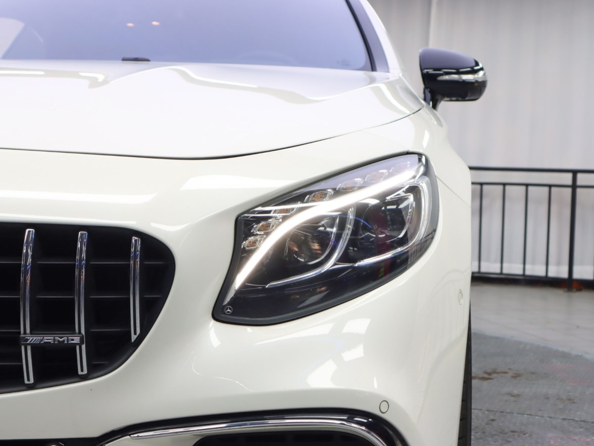 2018年4月奔馳 奔馳S級(jí)AMG  2015款 AMG S 63 4MATIC Coupe