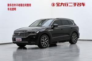 途锐 大众 3.0TSI 锐享版 经典运动套装