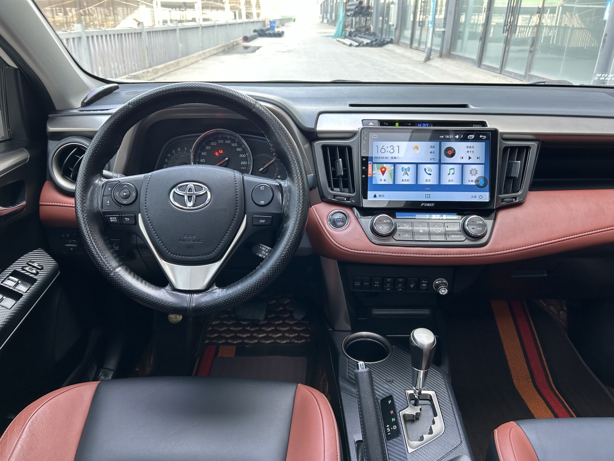 豐田 RAV4榮放  2013款 2.5L 自動(dòng)四驅(qū)尊貴版圖片