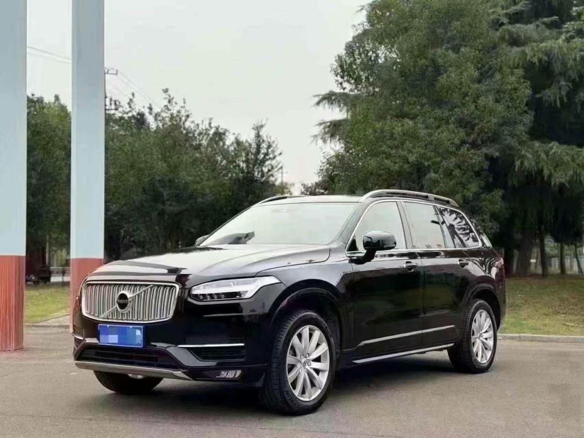 沃爾沃 XC90  2016款 2.0T 檔 個(gè)性運(yùn)動(dòng)版圖片