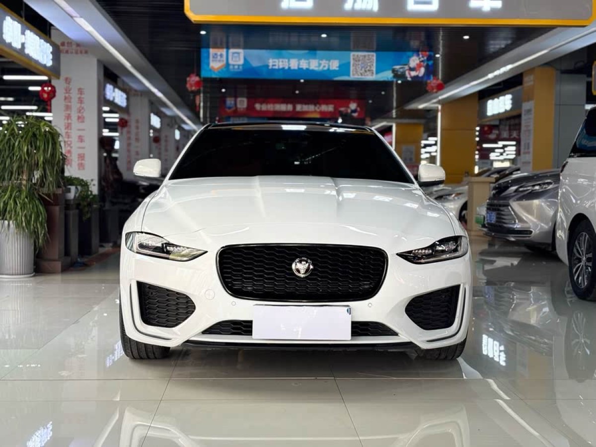 捷豹 XEL  2021款 2.0T 250PS R-DYNAMIC S進(jìn)取運(yùn)動(dòng)版圖片