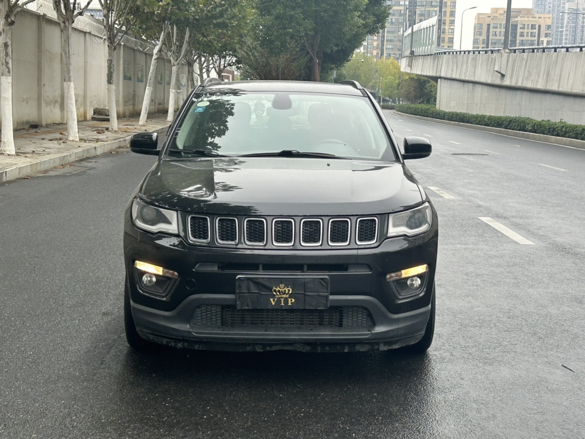 Jeep 指南者  2017款 200T 自动家享版图片