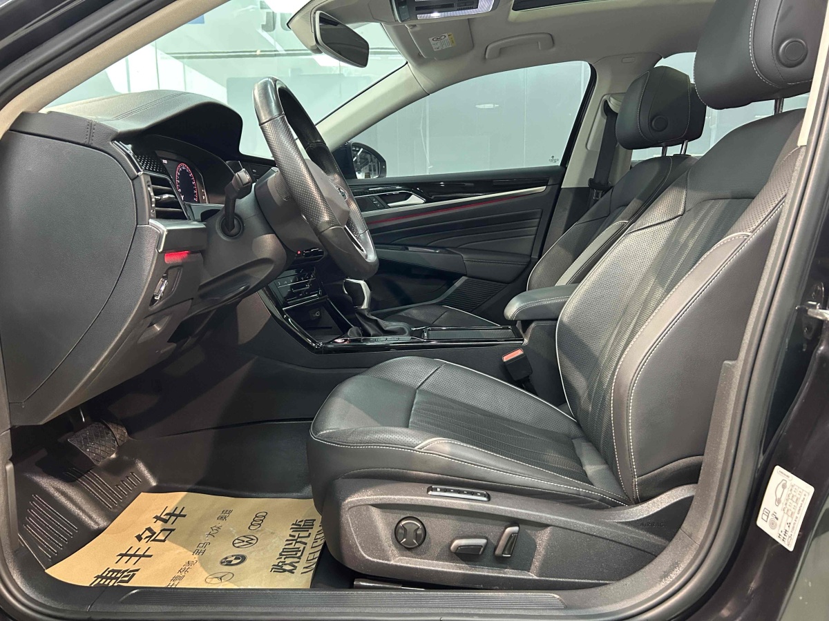 大眾 帕薩特  2022款 330TSI 星空豪華版圖片
