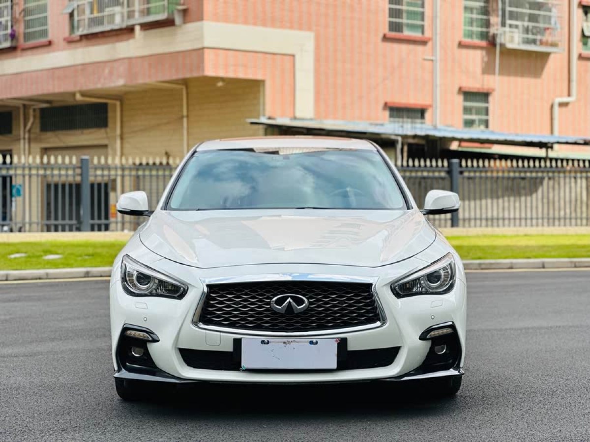 英菲尼迪 Q50  2014款 3.7L 豪華運(yùn)動(dòng)版圖片