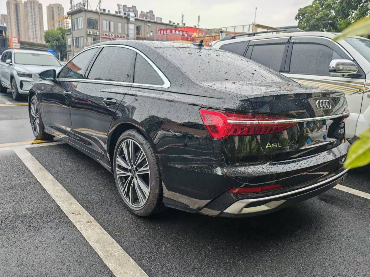 奧迪 奧迪A6L  2024款 45 TFSI 臻選動感型圖片