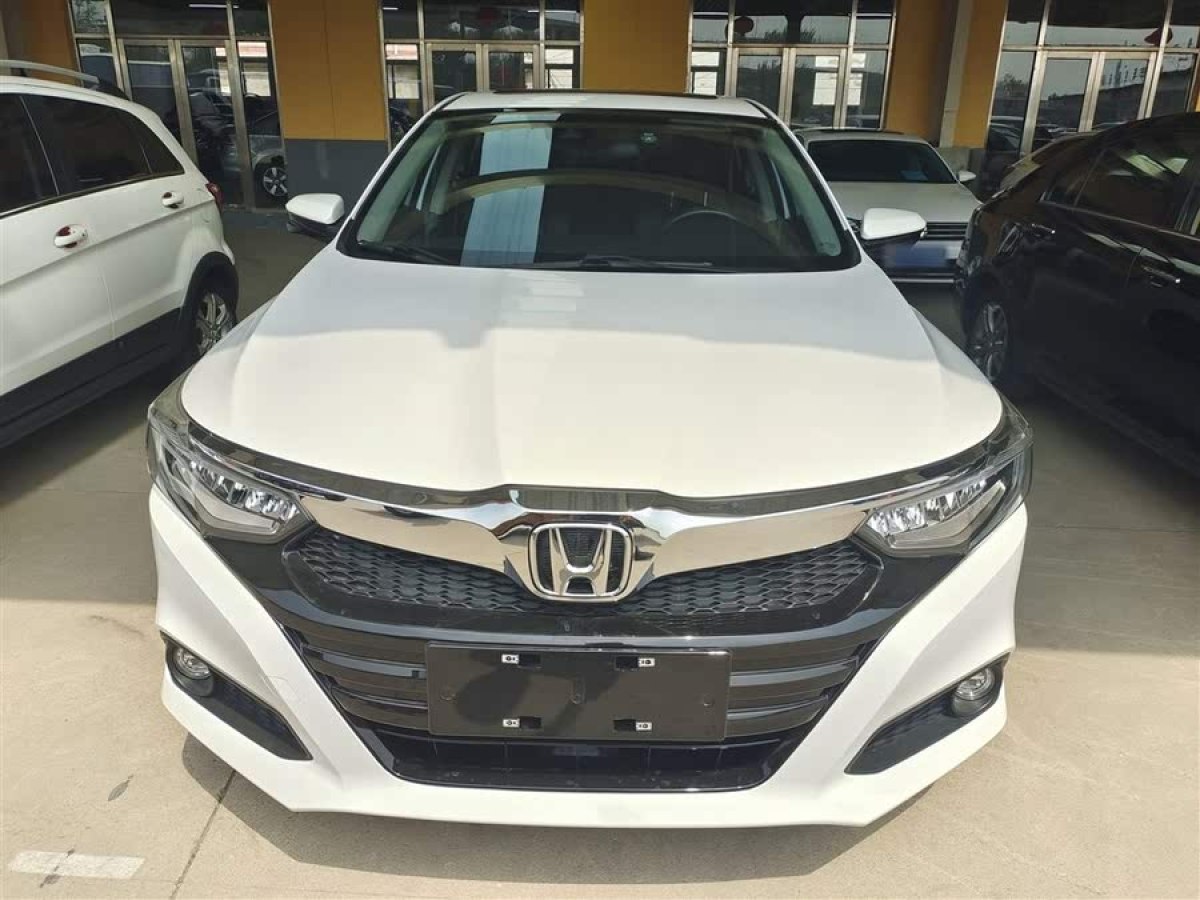 本田 凌派  2019款 180Turbo CVT領(lǐng)先版 國VI圖片