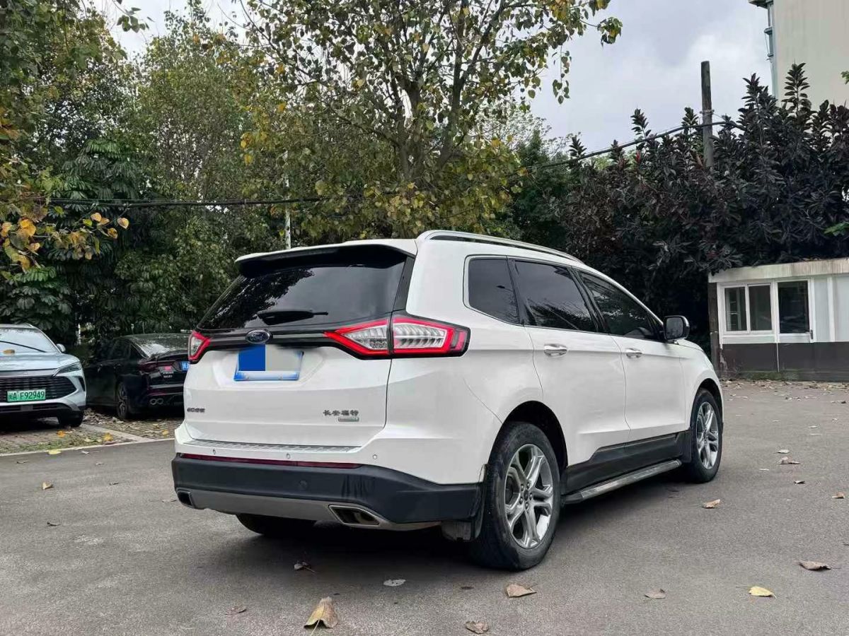 福特 銳界  2018款 2018款 改款 EcoBoost 245 兩驅(qū)鉑銳型 5座 國VI圖片
