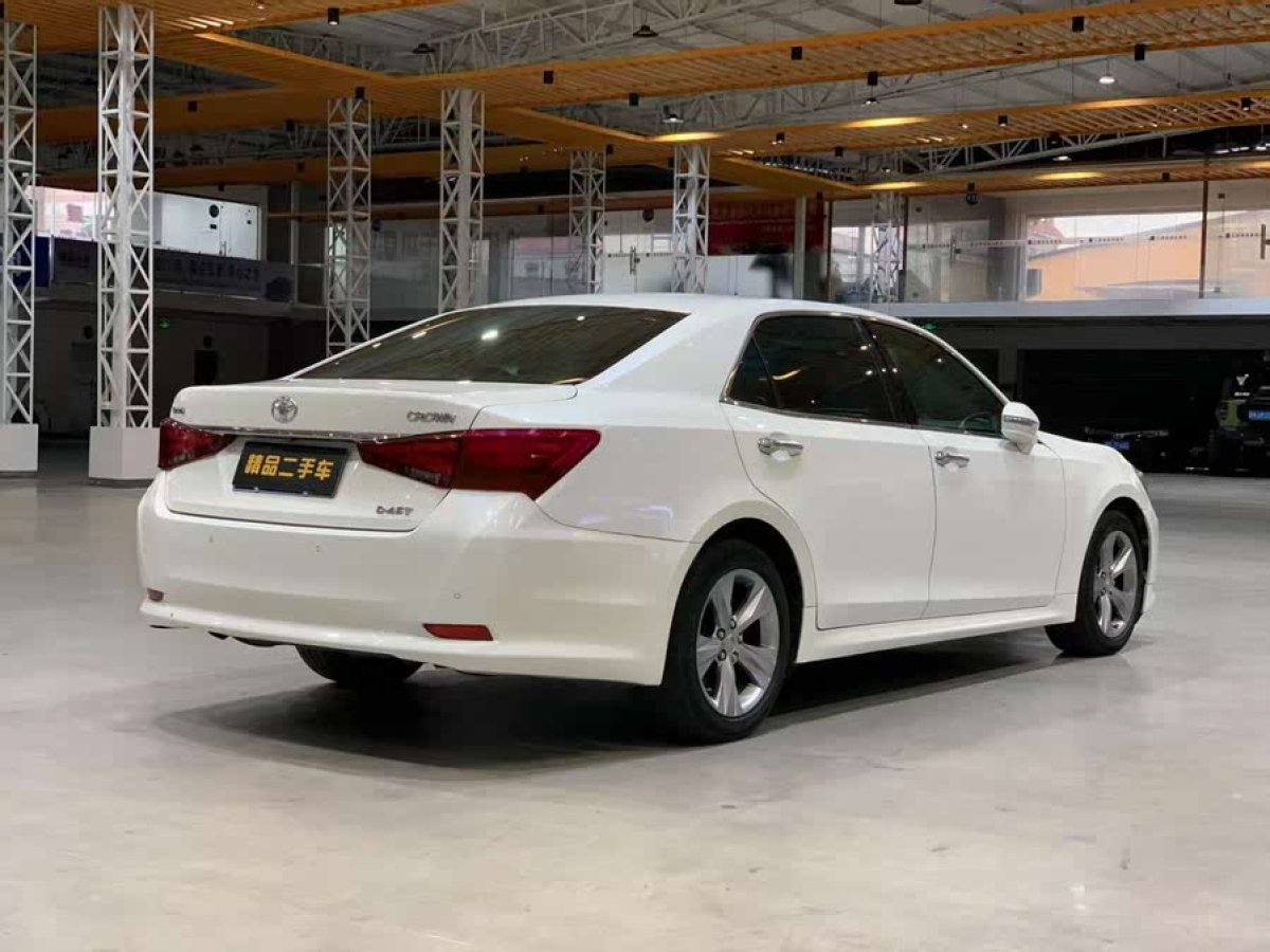 豐田 皇冠  2015款 2.0T 時尚版圖片