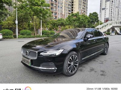 2023年2月 沃爾沃 S90新能源 T8插電式混合動(dòng)力 四驅(qū)長續(xù)航智雅豪華版圖片
