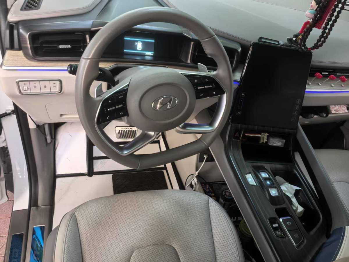 現(xiàn)代 庫(kù)斯途  2024款 380TGDi TOP Premium 智愛(ài)旗艦版圖片
