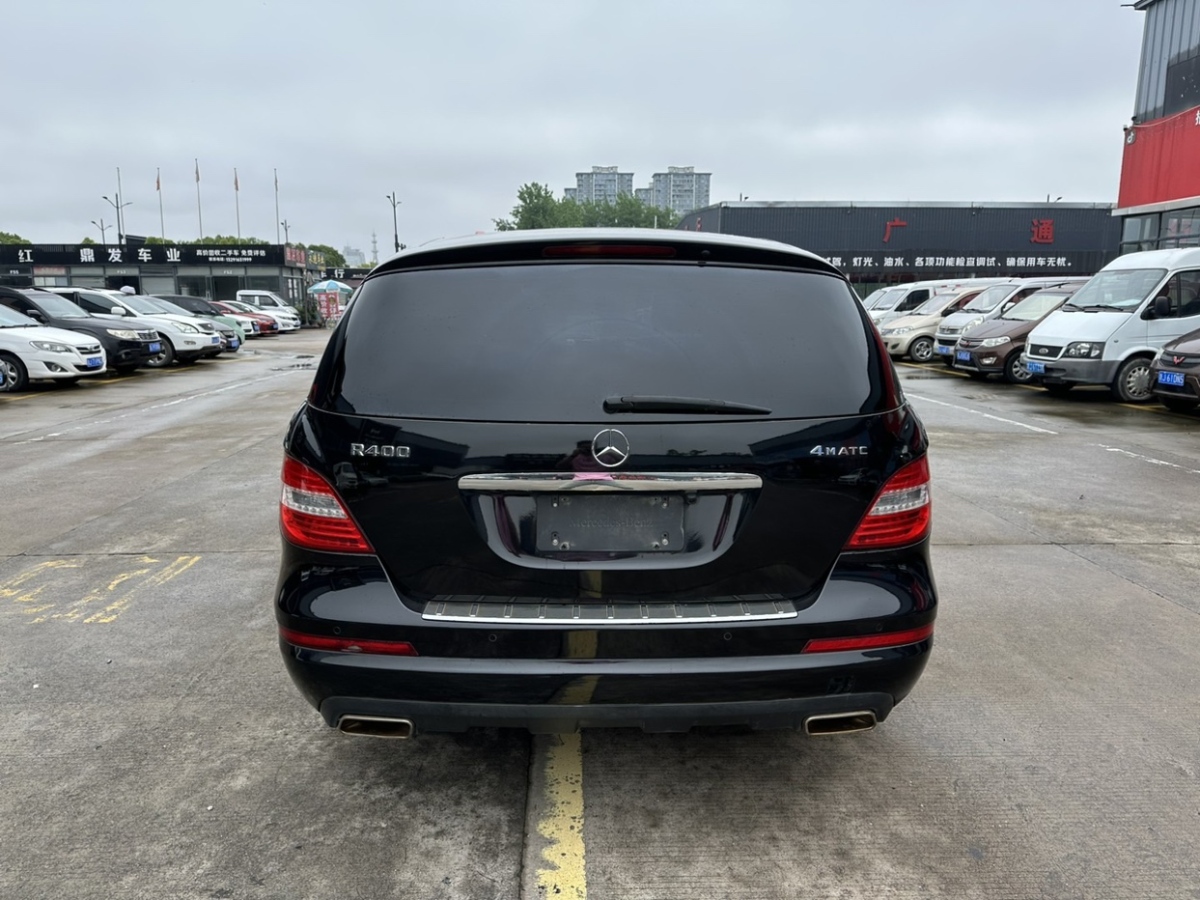 奔馳 奔馳R級  2017款 R 320 4MATIC 商務型臻藏版圖片