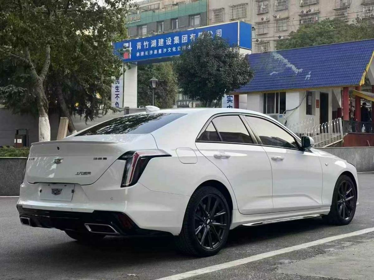 凱迪拉克 XT5  2021款 2.0T 兩驅(qū)豪華型圖片