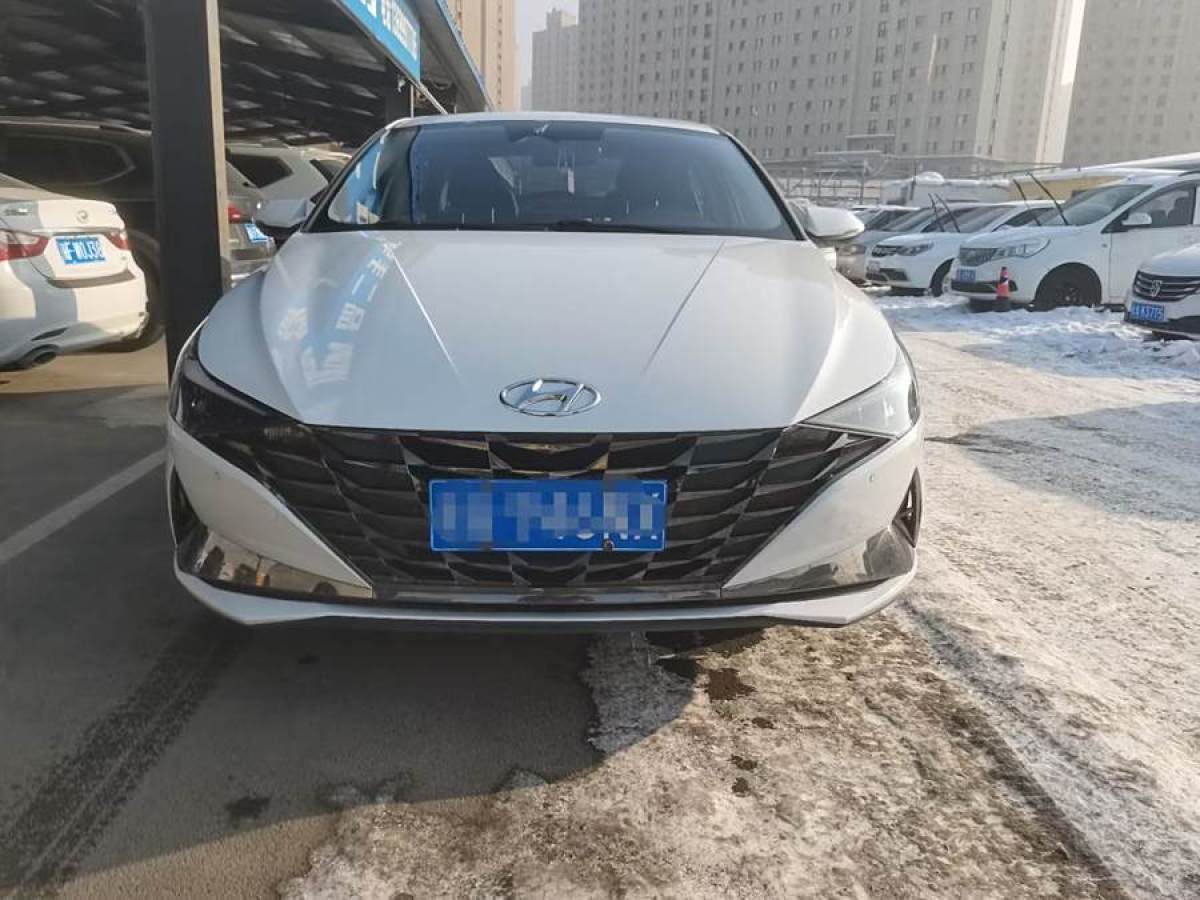 現(xiàn)代 伊蘭特  2022款 1.5L CVT LUX尊貴版圖片