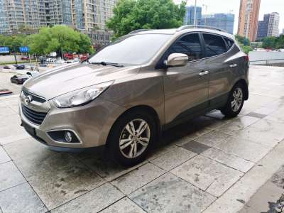 2013年3月 现代 ix35 2.0L 自动两驱精英版GLS图片