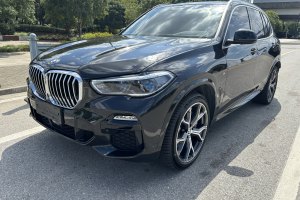 宝马X5 宝马 改款 xDrive40i 尊享型 M运动套装