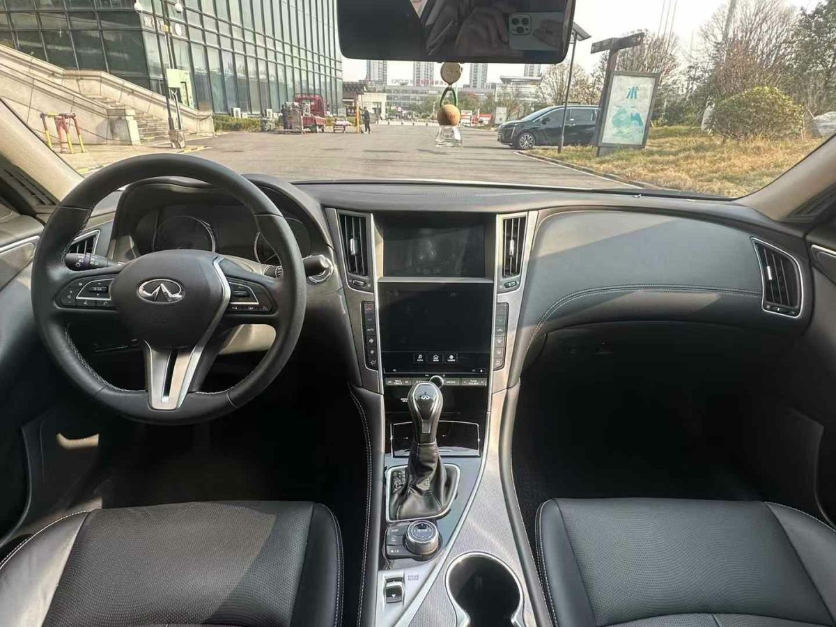 英菲尼迪 Q50L  2022款 2.0T WAVE版圖片