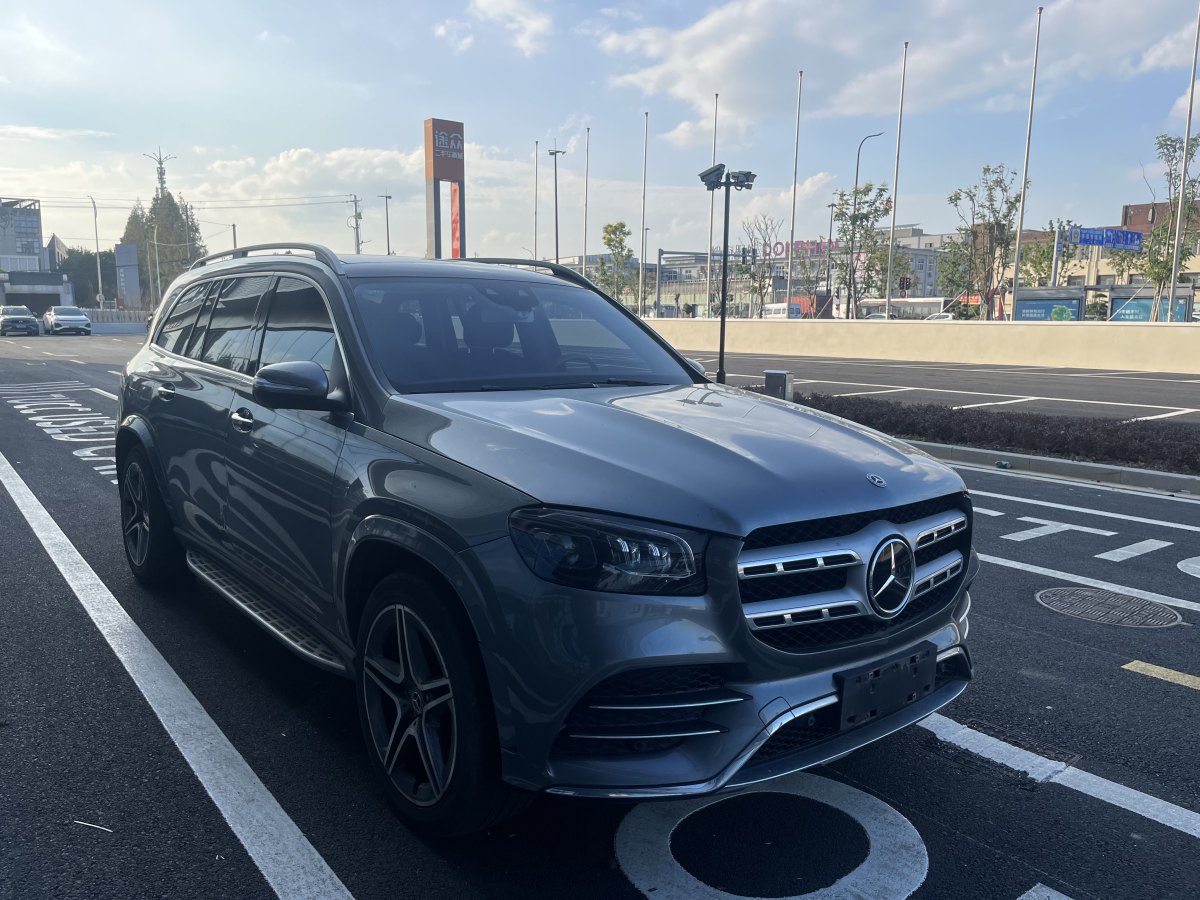 奔馳 奔馳GLS  2023款 改款 GLS 450 4MATIC 豪華型圖片