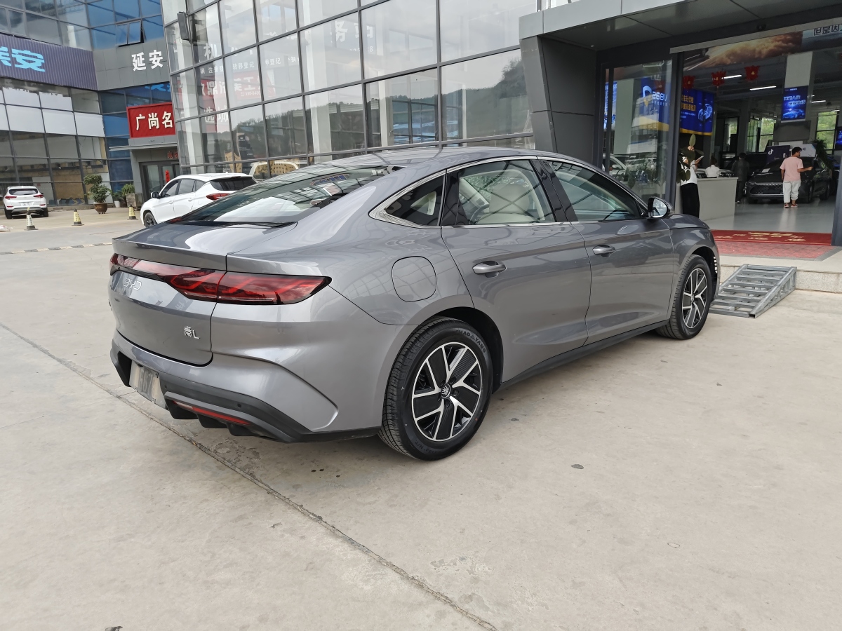 比亞迪 秦L  2024款 DM-i 120KM超越型圖片
