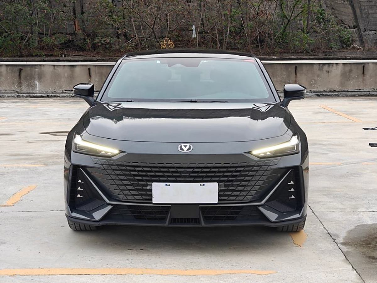 長安 長安UNI-V  2022款 1.5T 智慧領航型圖片