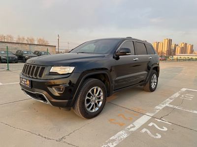 2017年3月 Jeep 大切諾基(進(jìn)口) 3.6L 精英導(dǎo)航版圖片