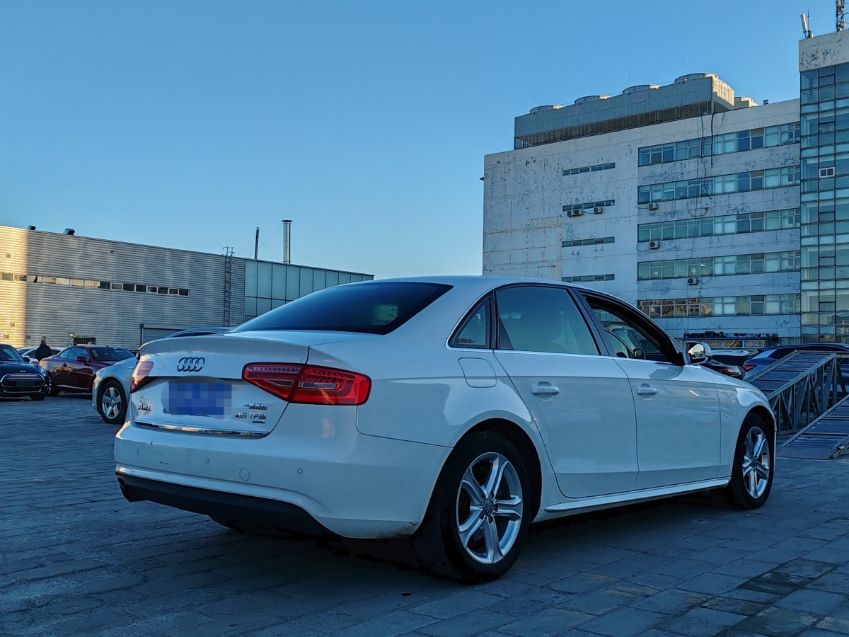 奧迪 奧迪A4L  2015款 45 TFSI quattro個性運動型圖片