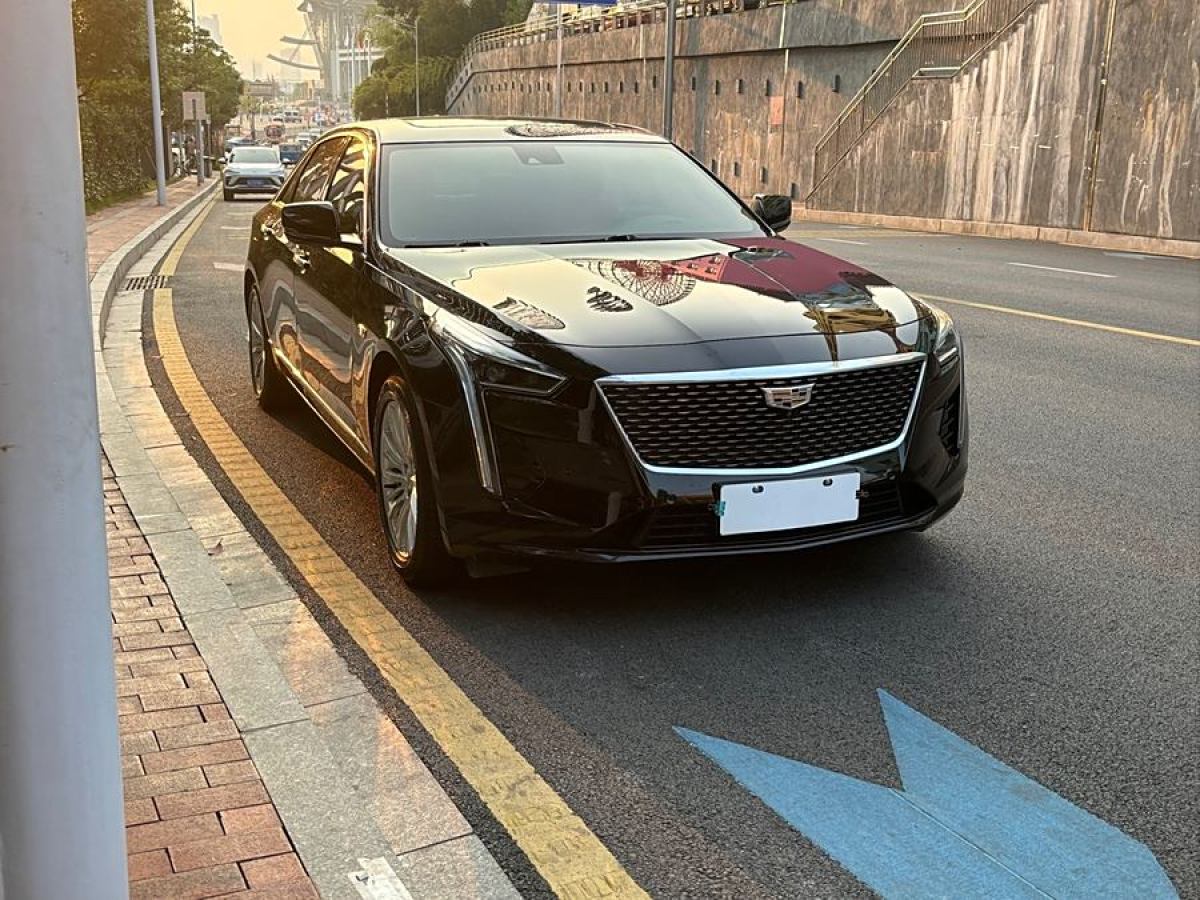 凱迪拉克 CT6  2019款 28T 豪華型圖片