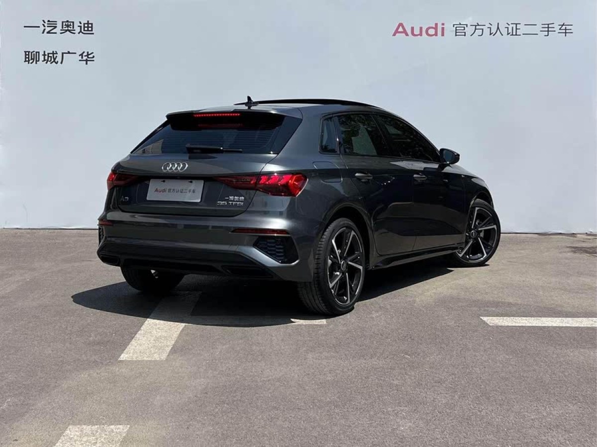 奧迪 奧迪A3  2022款 Sportback 35 TFSI 時(shí)尚運(yùn)動(dòng)型圖片