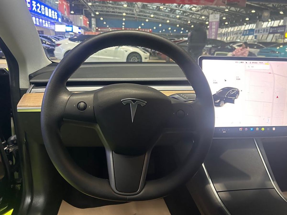 特斯拉 Model 3  2020款 改款 標準續(xù)航后驅(qū)升級版圖片